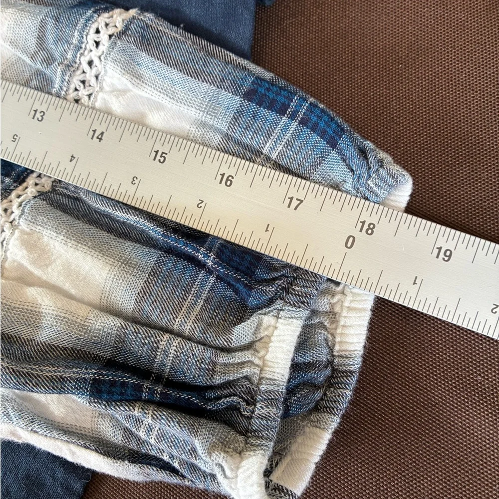 Cato White & Navy Plaid Peasant Blouse with Lace Trim - Picture 7 of 8